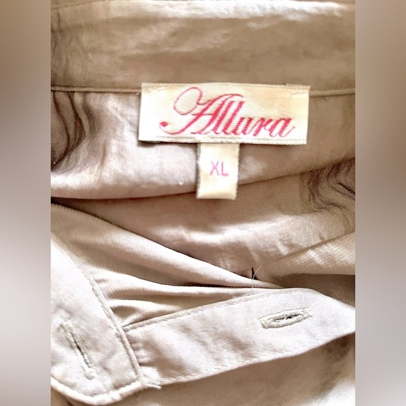 Allure Vintage Tunic w/ collar, cuffs, button front 3/4, pockets, pleated back💞 - Picture 10 of 11
